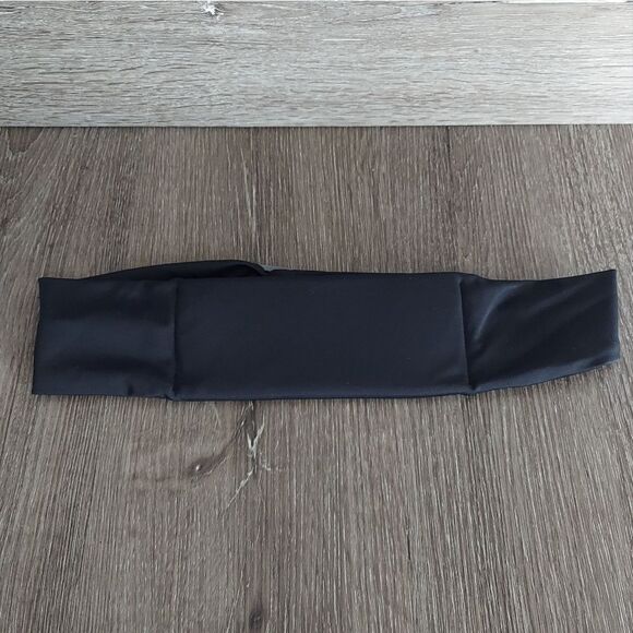 Bandi Pocketed Belt - Black - Picture 1 of 4